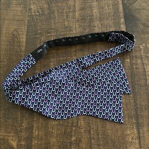 Stylish Blue Patterned Bow Tie